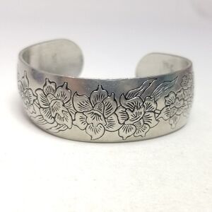 Vintage Leonard Pewter Floral Design Cuff Bangle Bracelet, Silver Tone, Signed